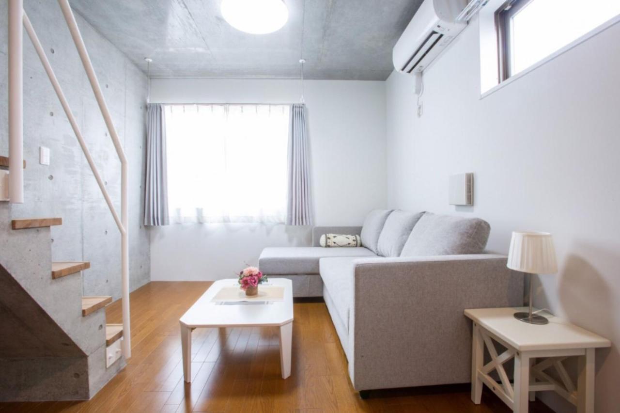 Laffitte Hirai Condominium Hotel Tokió Kültér fotó